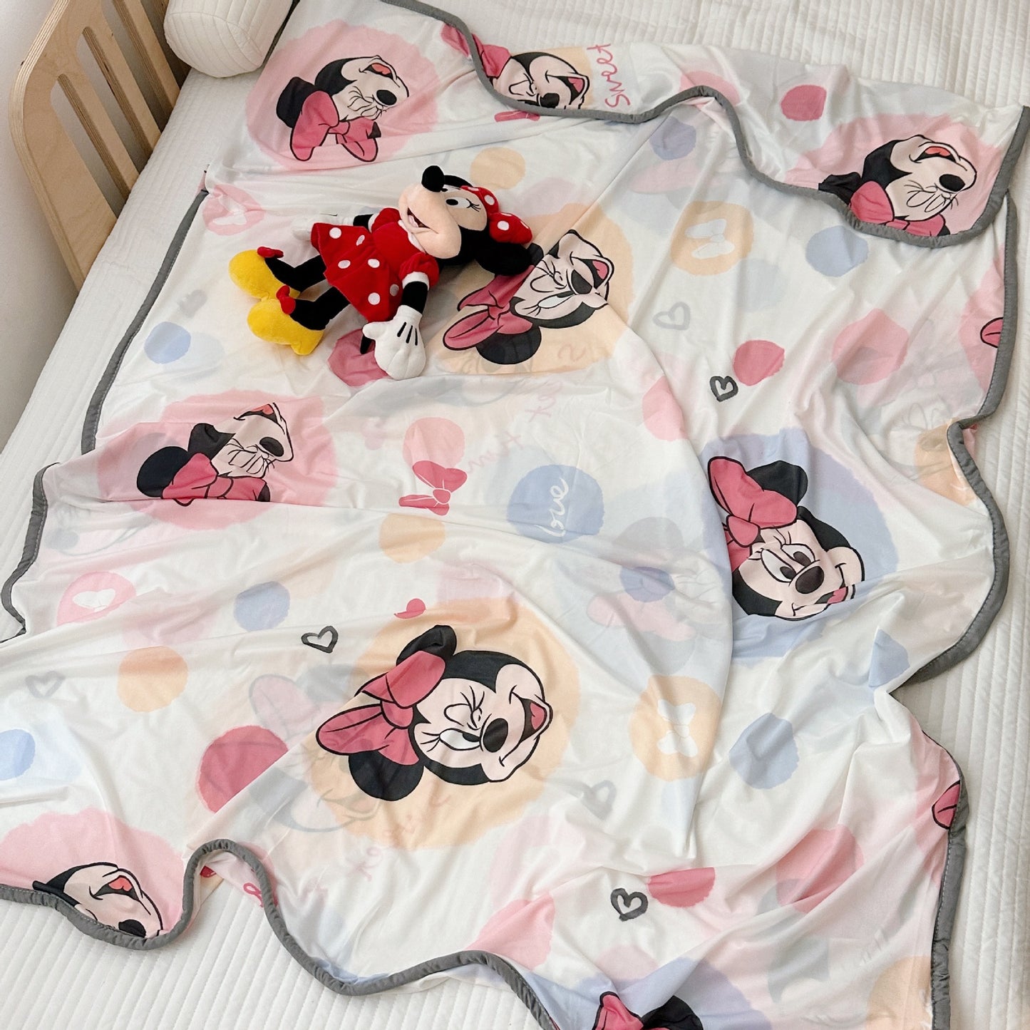 Summer children's cartoon bamboo fiber cool silk blanket infant car cover blanket baby hug blanket machine washable air conditioning blanket