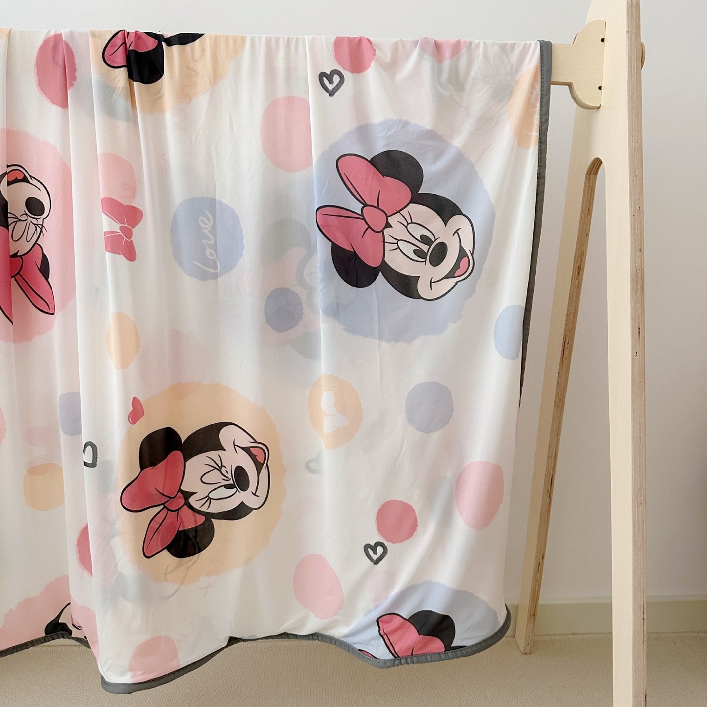 Summer children's cartoon bamboo fiber cool silk blanket infant car cover blanket baby hug blanket machine washable air conditioning blanket