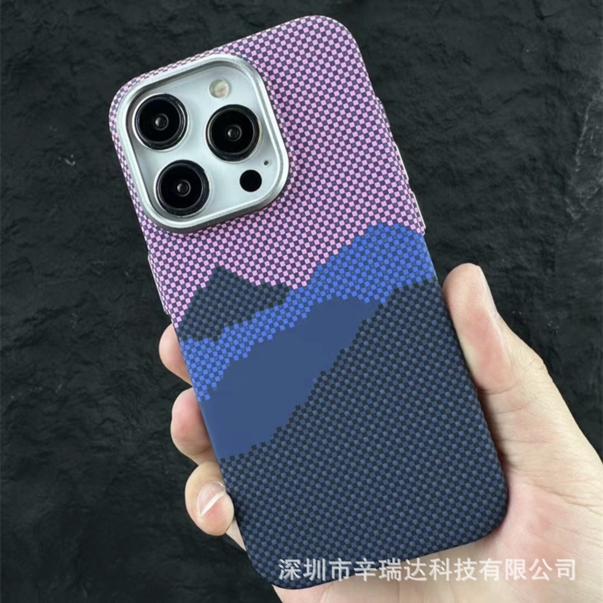 Applicable to iPhone16ProMax mobile phone case magnetic Kevlar carbon fiber Apple 14 all-inclusive protective cover 15