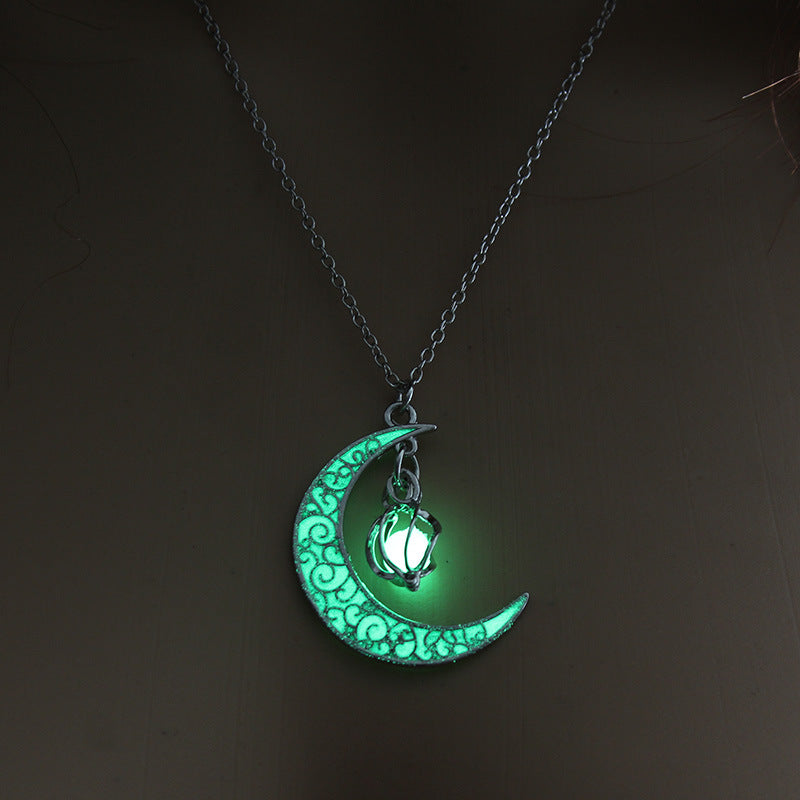 Cross-border Amazon Hollow Luminous Moon Cyclone Bead Necklace Accessories European and American Halloween Ornaments