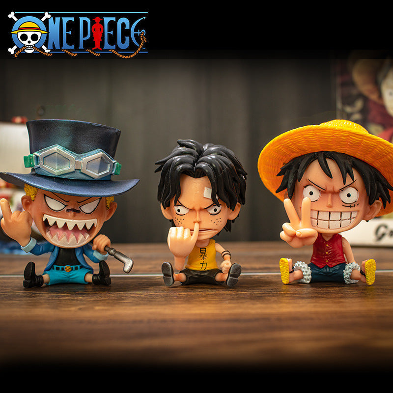 Q version of One Piece Big Head Luffy Zoro Chopper Ace Empress hand-made GK sitting doll blind box anime ornaments