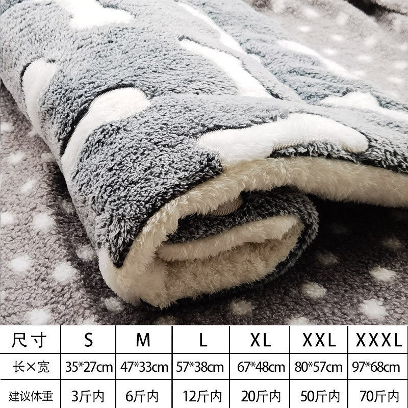 Winter pet mat cat bed four seasons universal warm flannel dog bed dog blanket cat mat pet bed wholesale