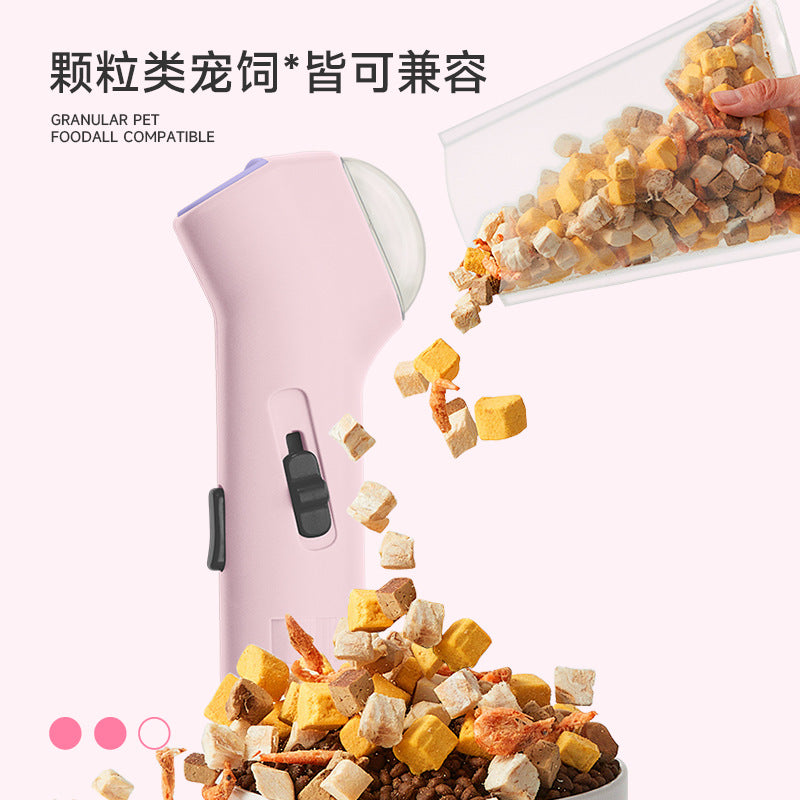 Cat snack freeze-dried pellet launcher feeder training snack toy feeder cat and dog universal pet toy