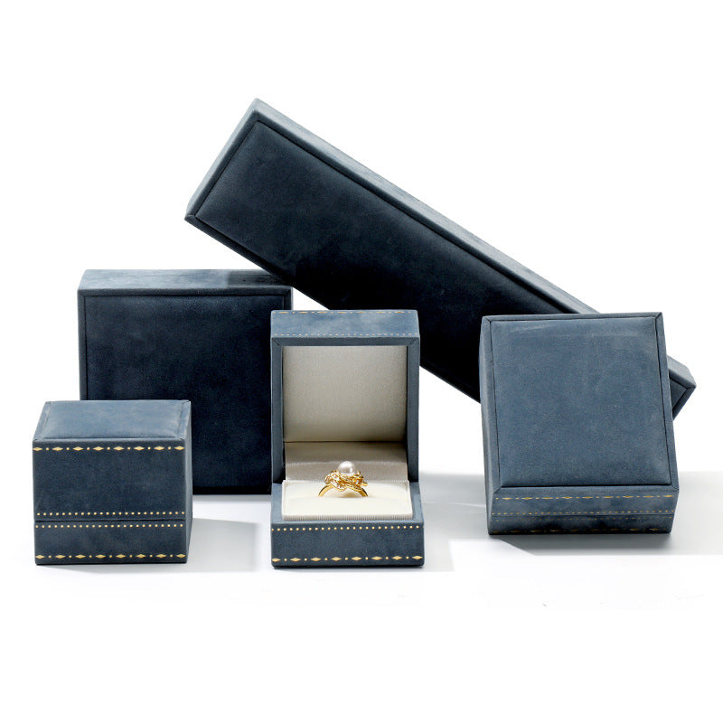 Cross-border right angle jewelry packaging box gold edge high-grade ring pendant bracelet box velvet jewelry storage jewelry box