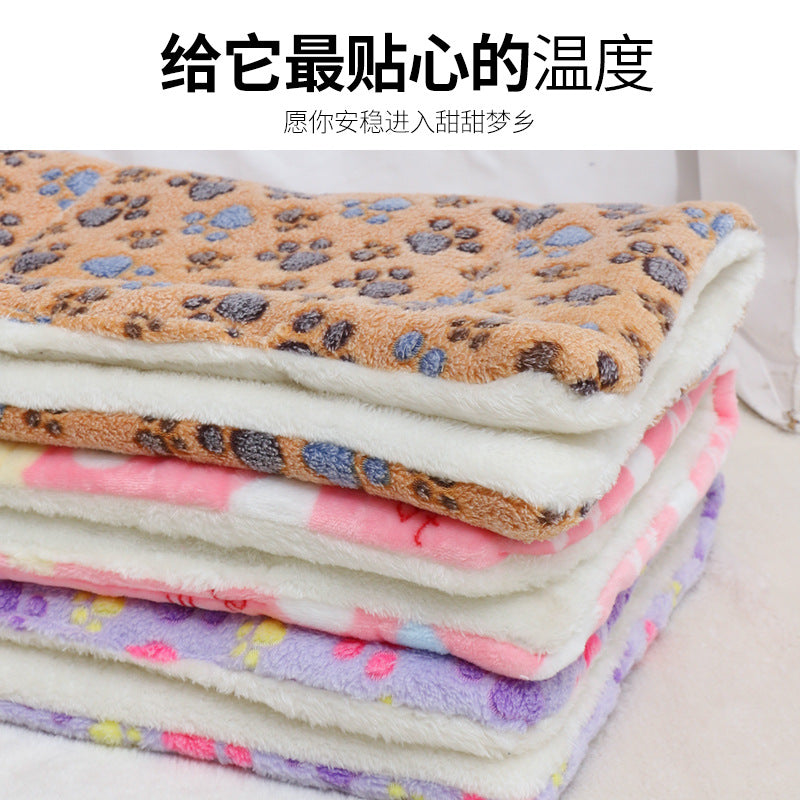 Winter pet mat cat bed four seasons universal warm flannel dog bed dog blanket cat mat pet bed wholesale