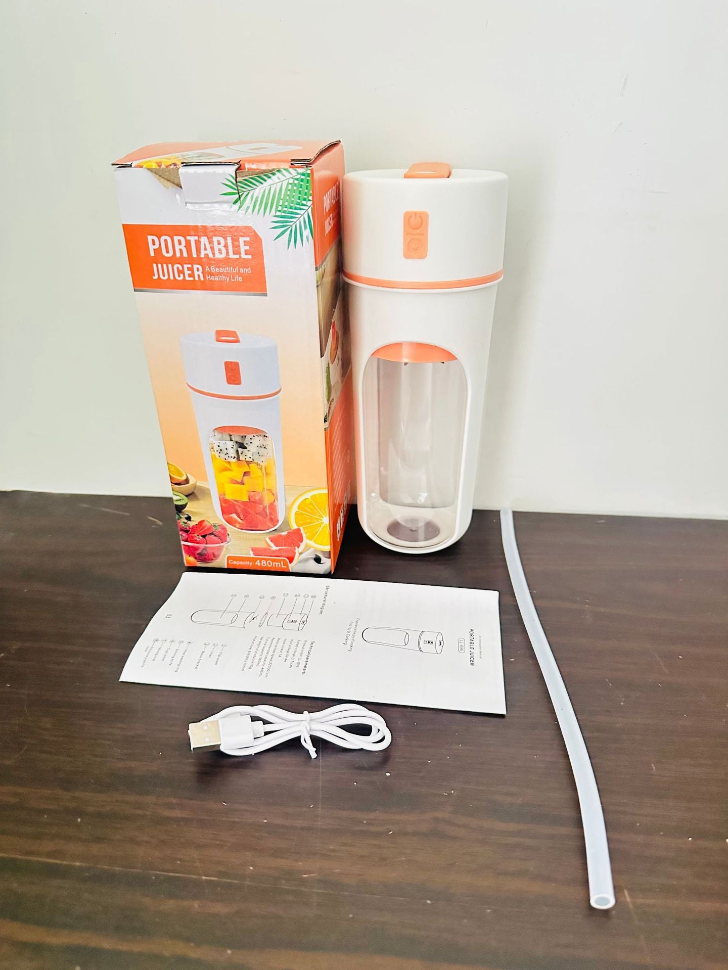 Cross-border new juicer cup portable juicer charging small juice cup student home multi-function juicer